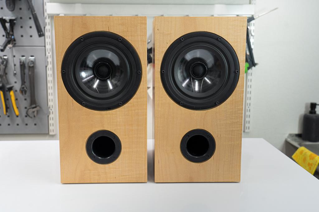 Loudspeaker picture